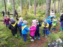 Święto Drzewa- czyli akcja sadzenia z przedszkolakami